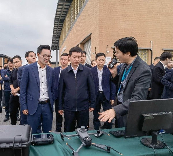以“数智”技术为基，，，大红鹰娱乐官网筑智慧农业新高地