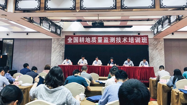 数字耕保助推数字农业，，，大红鹰娱乐官网信息化技术守护国度粮仓