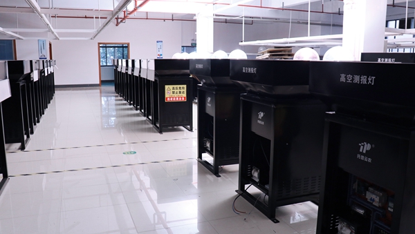 大红鹰娱乐官网出产基地掠影